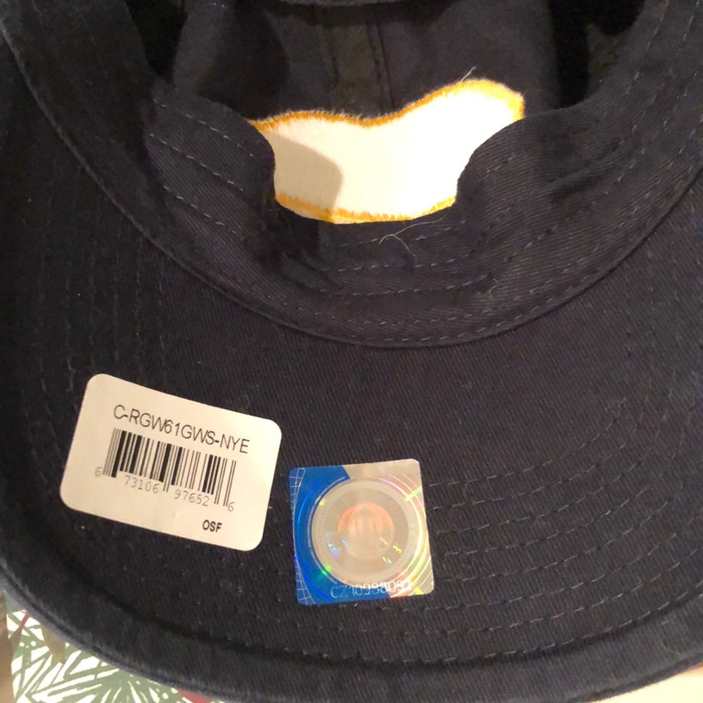 CALI Bear Hat NWT, never worn - Picture 3 of 3